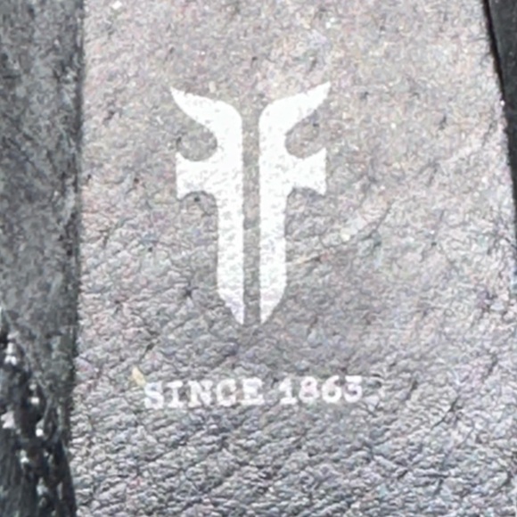 Frye Size 6 - Picture 5 of 7